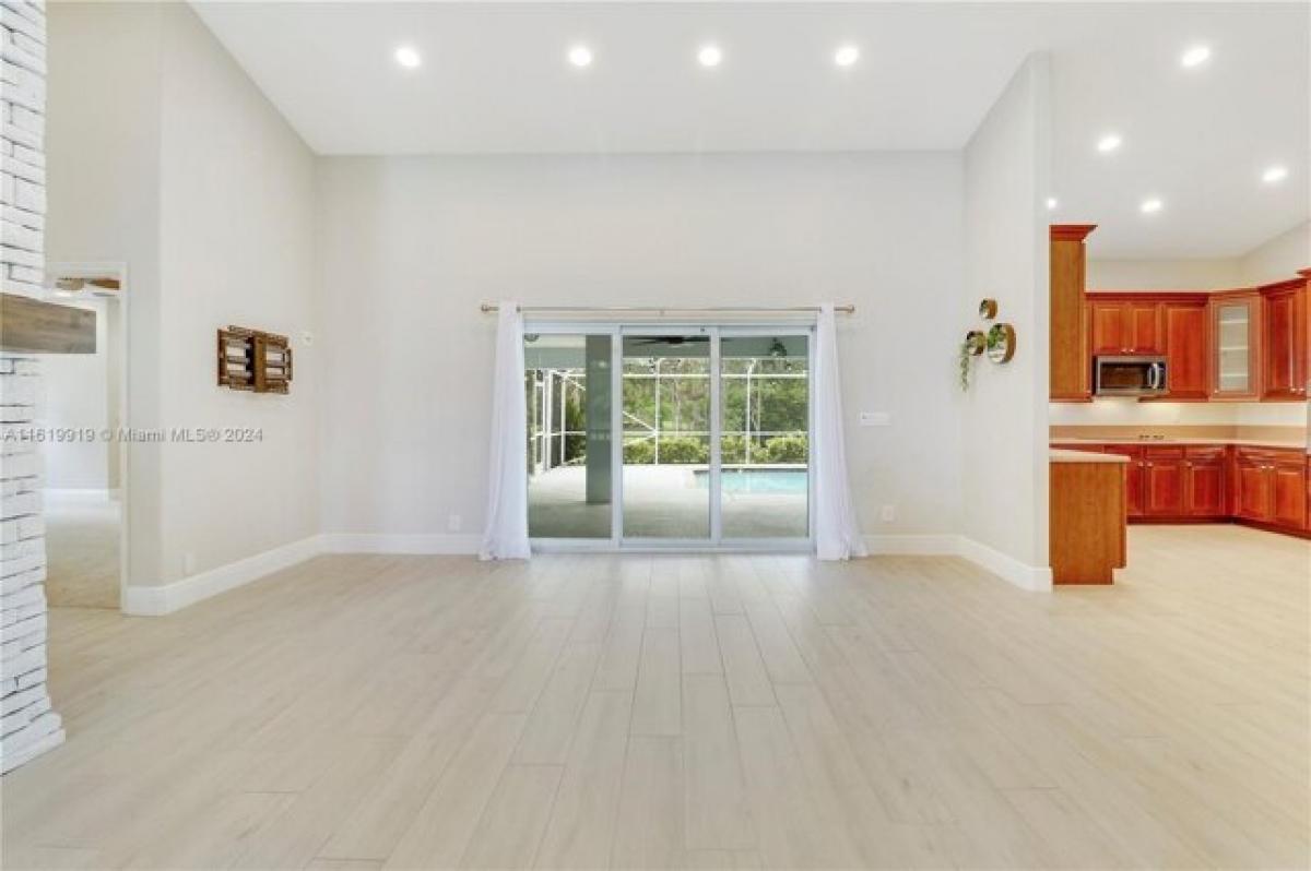 Picture of Home For Sale in Palm Beach Gardens, Florida, United States