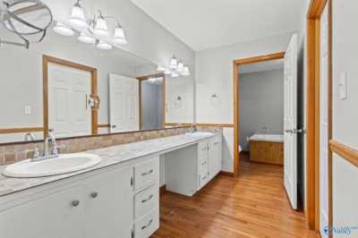 Home For Sale in Guntersville, Alabama