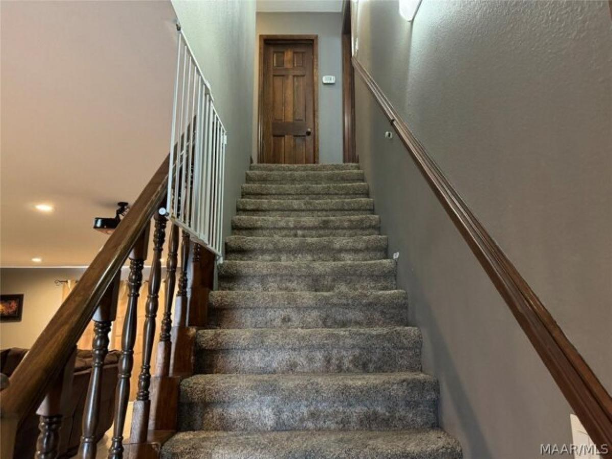 Picture of Home For Sale in Enterprise, Alabama, United States