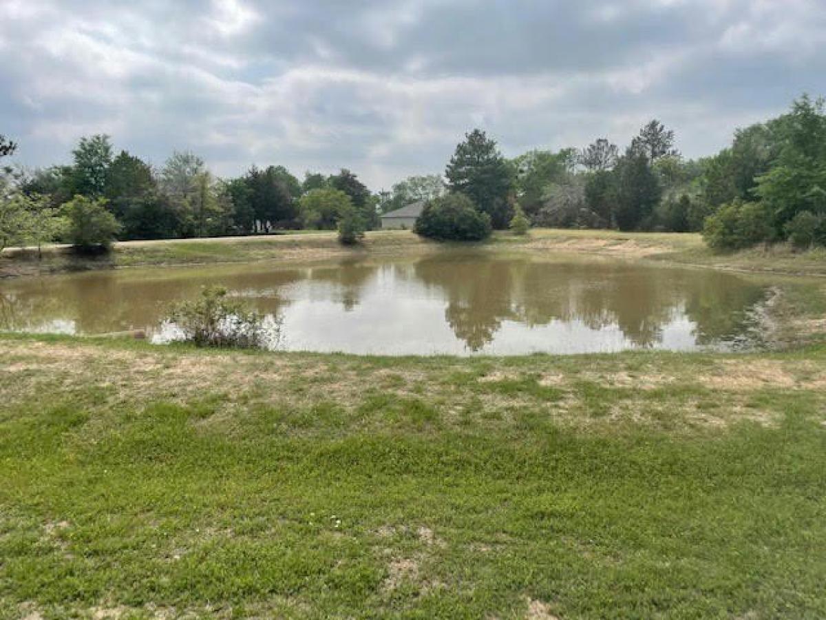 Picture of Residential Land For Sale in Hempstead, Texas, United States