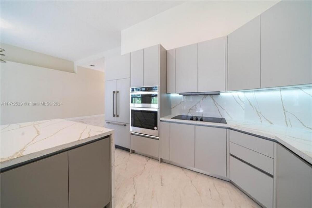 Picture of Home For Sale in Davie, Florida, United States