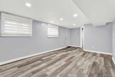 Home For Sale in Clinton Township, Michigan