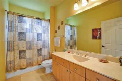 Home For Sale in Weston, Florida