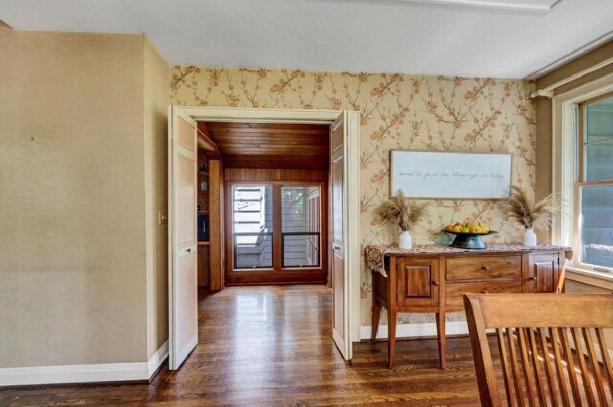 Picture of Home For Sale in Medford, Oregon, United States