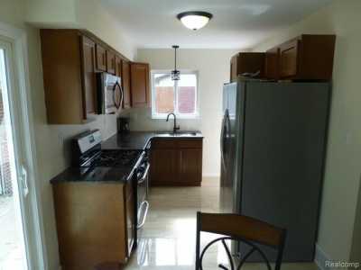 Home For Sale in Southfield, Michigan