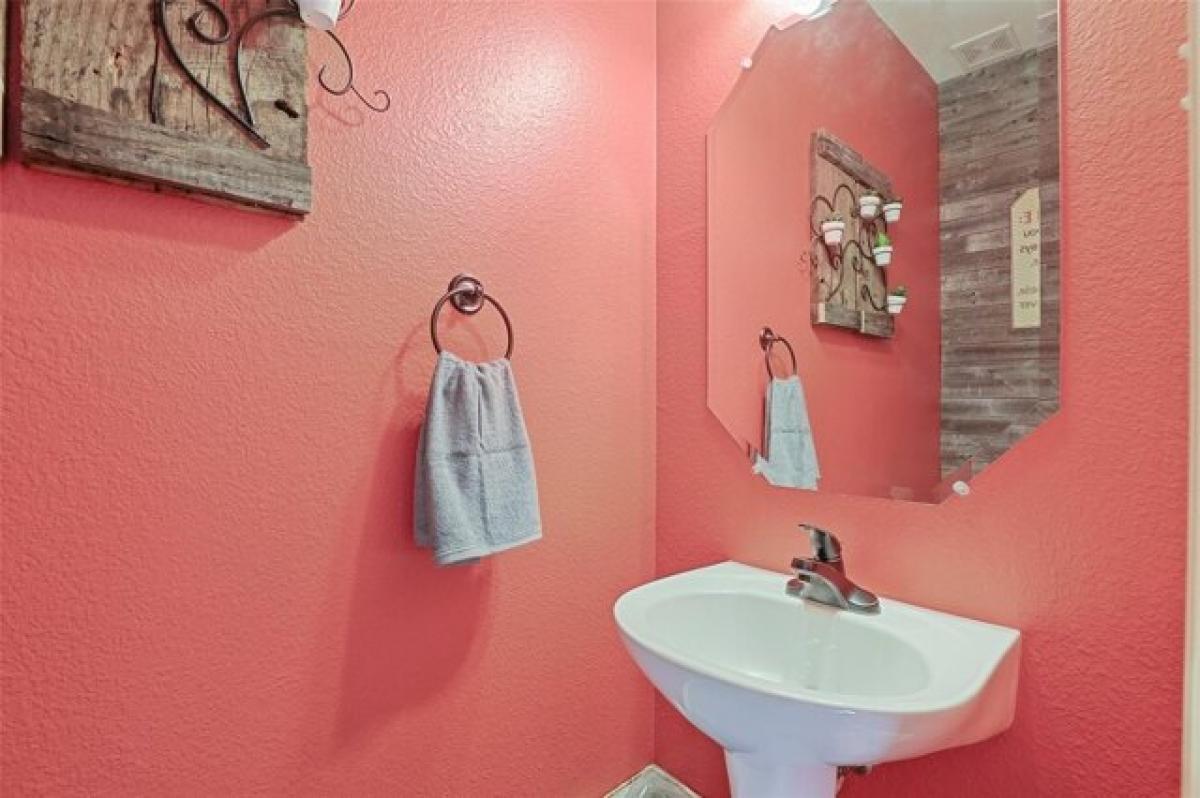 Picture of Home For Rent in Aubrey, Texas, United States