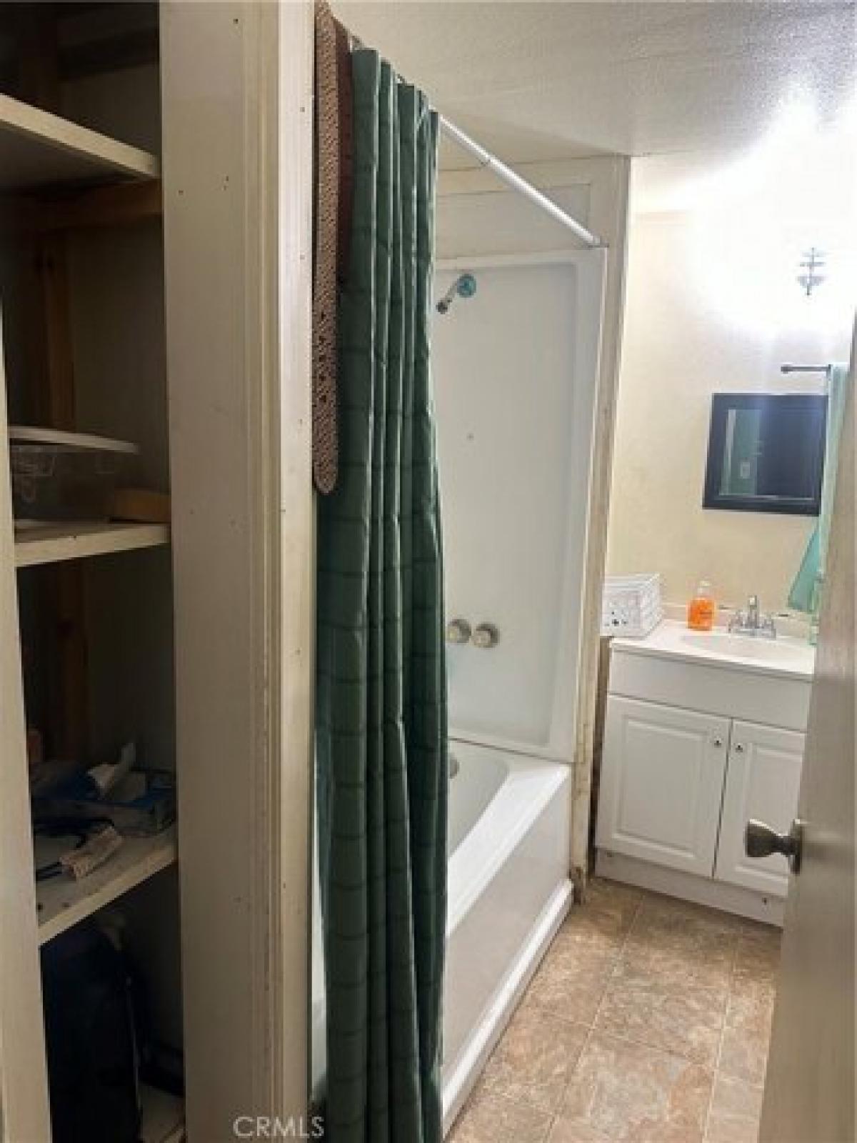 Picture of Home For Sale in Clearlake, California, United States