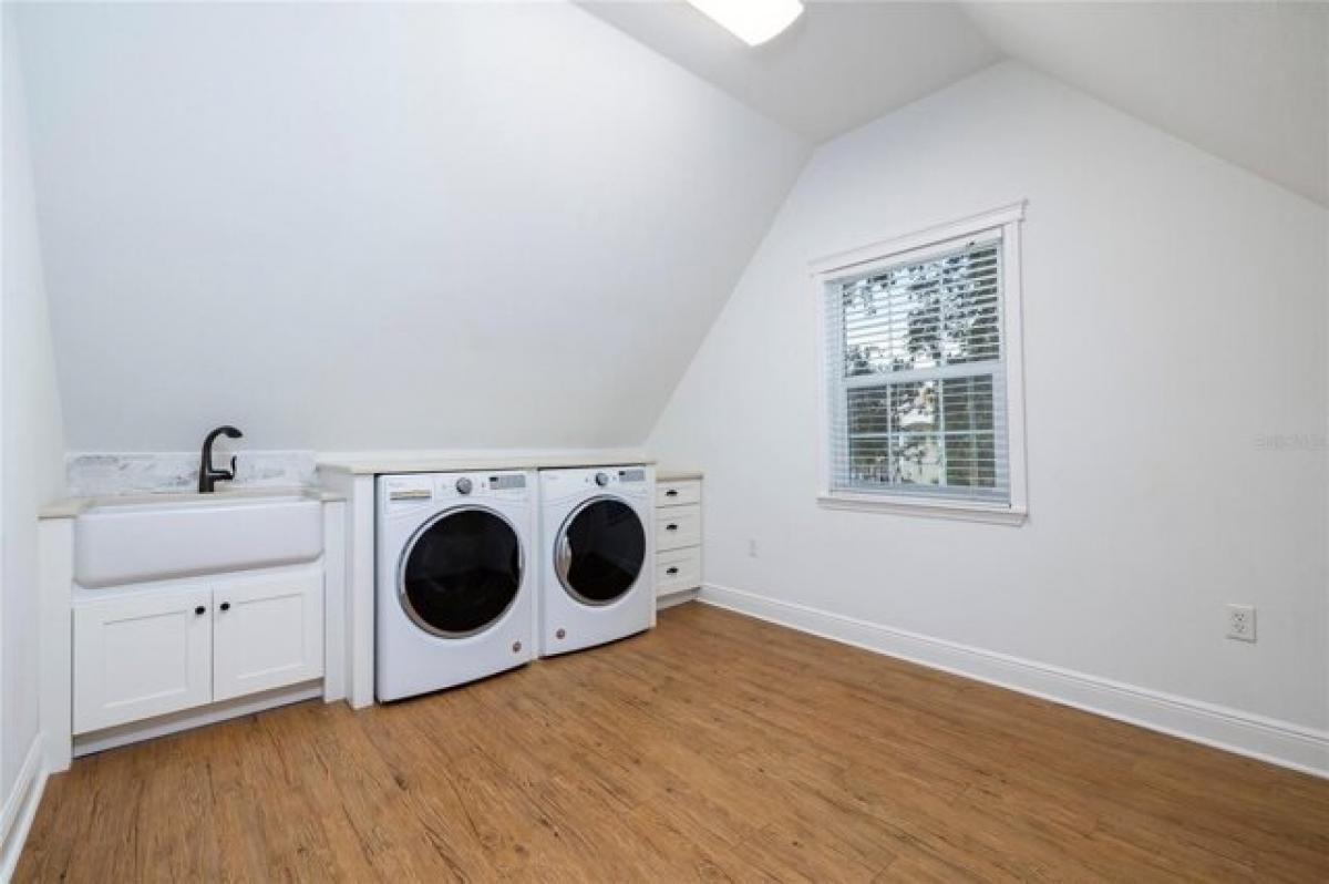 Picture of Home For Sale in Largo, Florida, United States