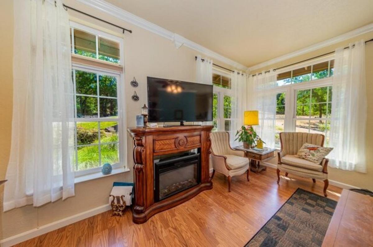 Picture of Home For Sale in Coarsegold, California, United States