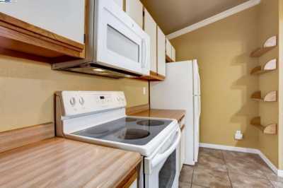 Home For Rent in Brentwood, California