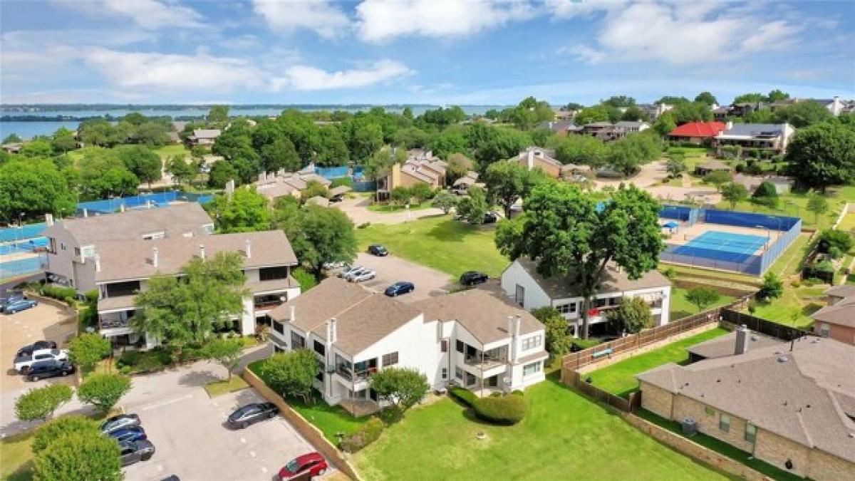 Picture of Home For Sale in Rockwall, Texas, United States