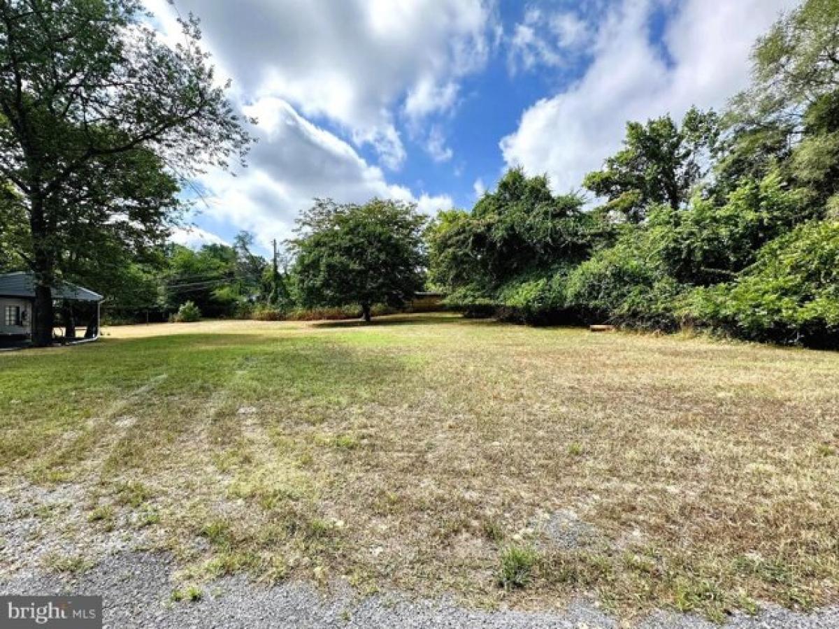 Picture of Residential Land For Sale in Clinton, Maryland, United States