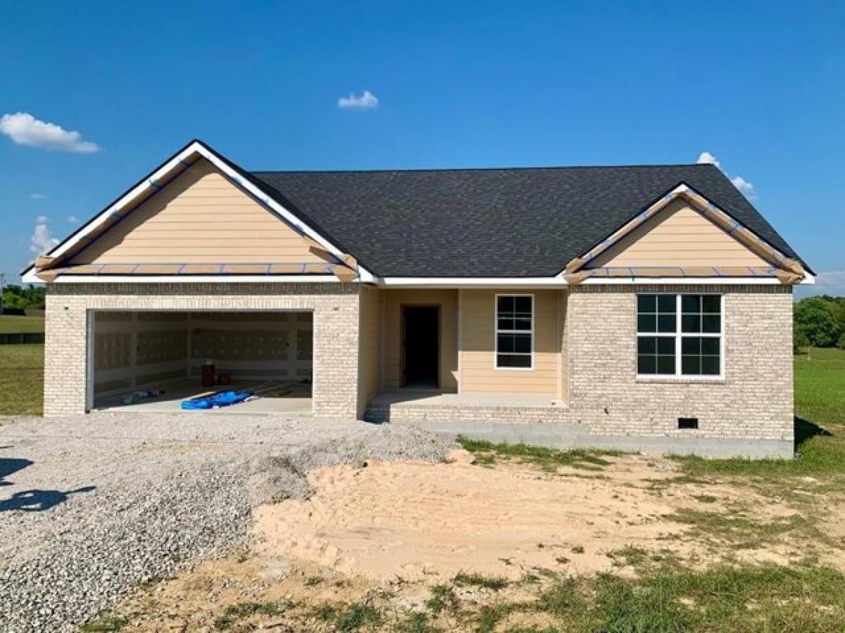 Picture of Home For Sale in Cookeville, Tennessee, United States