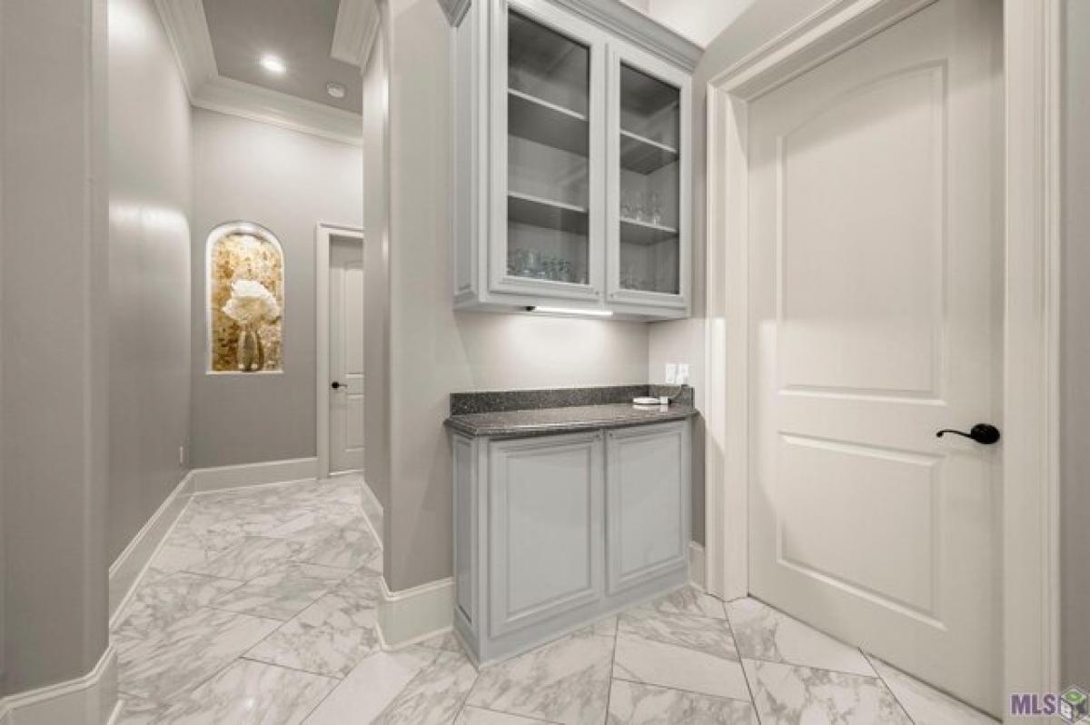 Picture of Home For Sale in Gonzales, Louisiana, United States