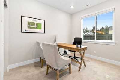 Home For Sale in Everett, Washington