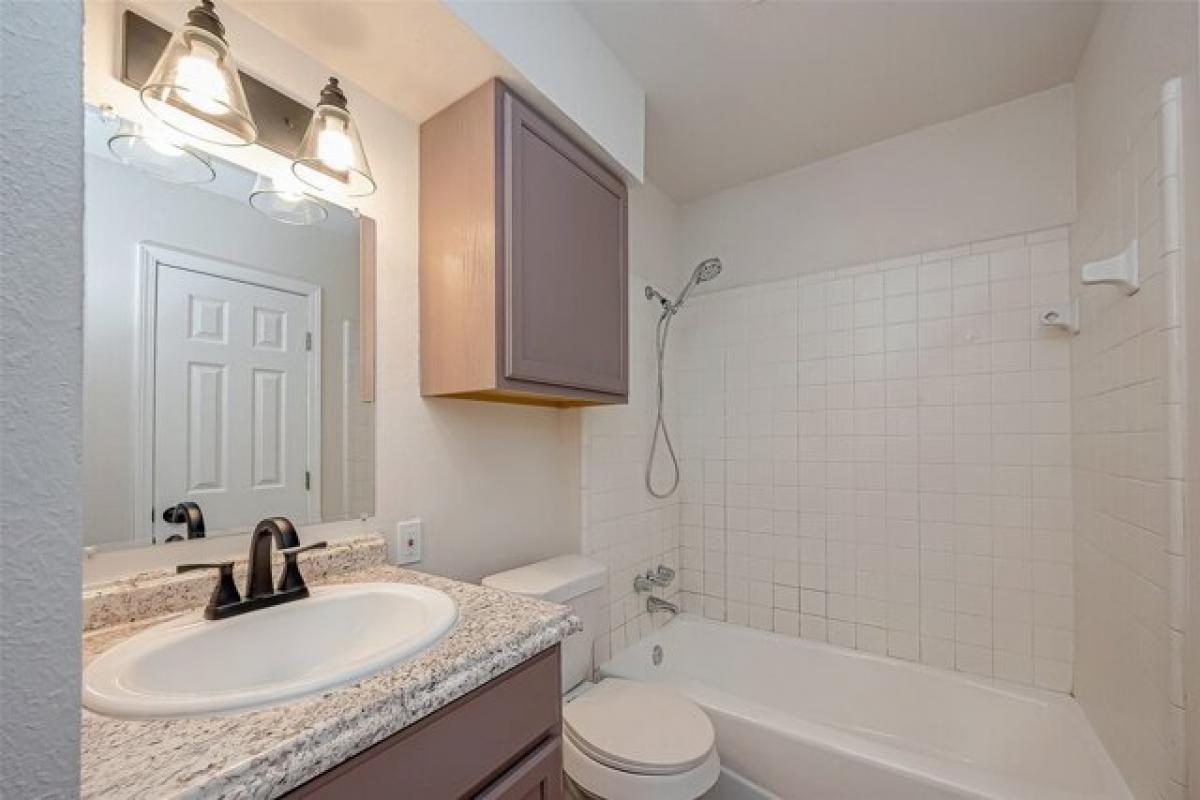 Picture of Home For Sale in Huntsville, Texas, United States