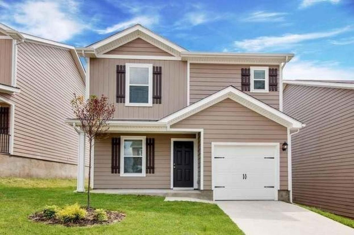 Picture of Home For Sale in La Vergne, Tennessee, United States