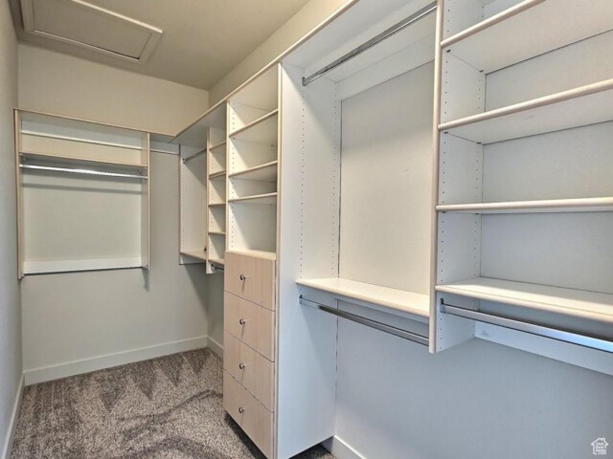 Picture of Home For Sale in Vernal, Utah, United States