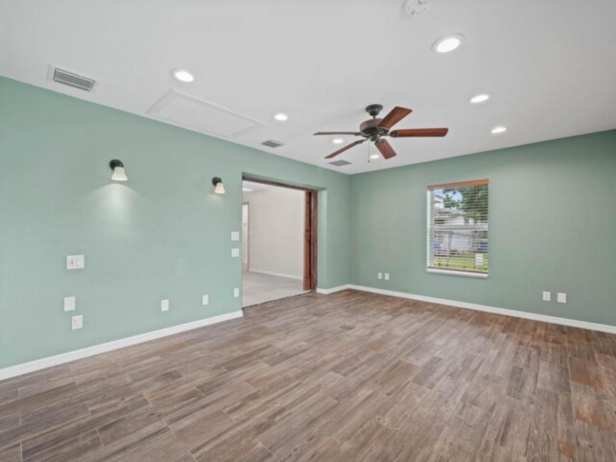 Picture of Home For Sale in Okeechobee, Florida, United States