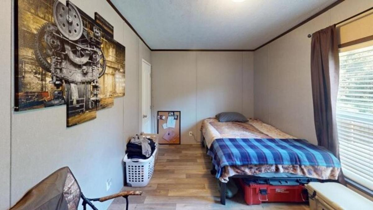 Picture of Home For Sale in Athens, Texas, United States