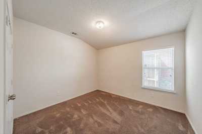Home For Rent in Grand Prairie, Texas