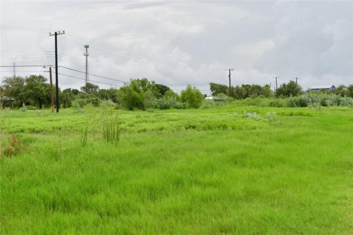 Picture of Residential Land For Sale in Rockport, Texas, United States