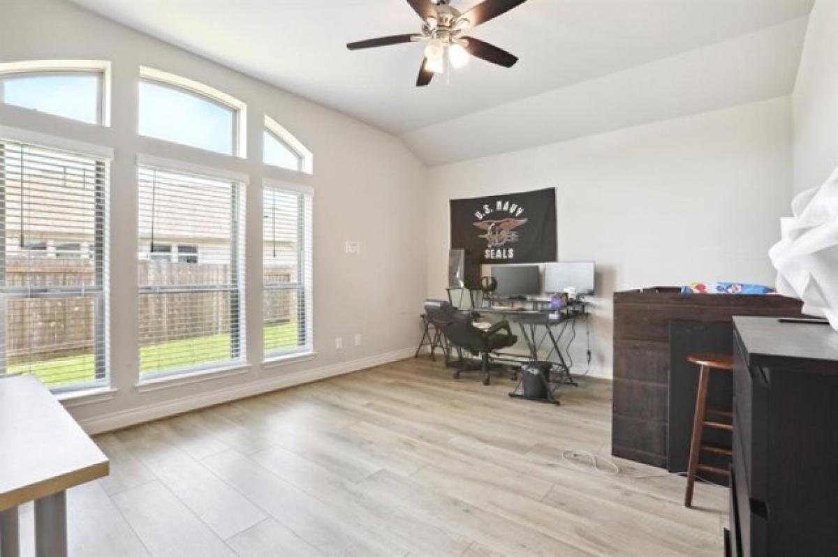 Picture of Home For Sale in Manor, Texas, United States