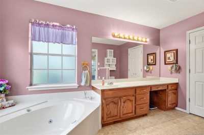 Home For Sale in Broken Arrow, Oklahoma