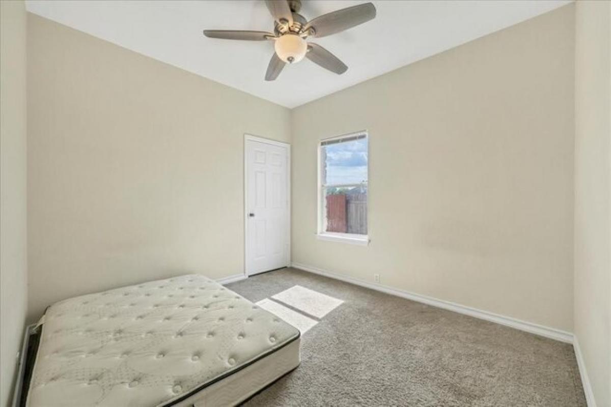 Picture of Home For Sale in Pflugerville, Texas, United States