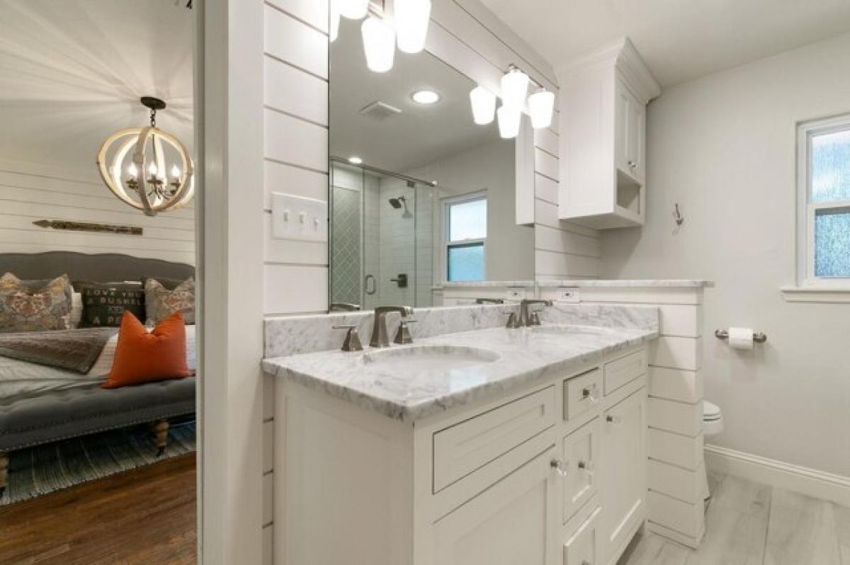 Picture of Home For Sale in Richardson, Texas, United States