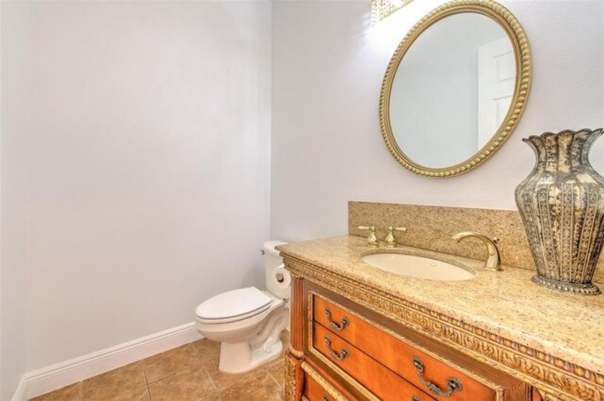 Picture of Home For Sale in Lithia, Florida, United States