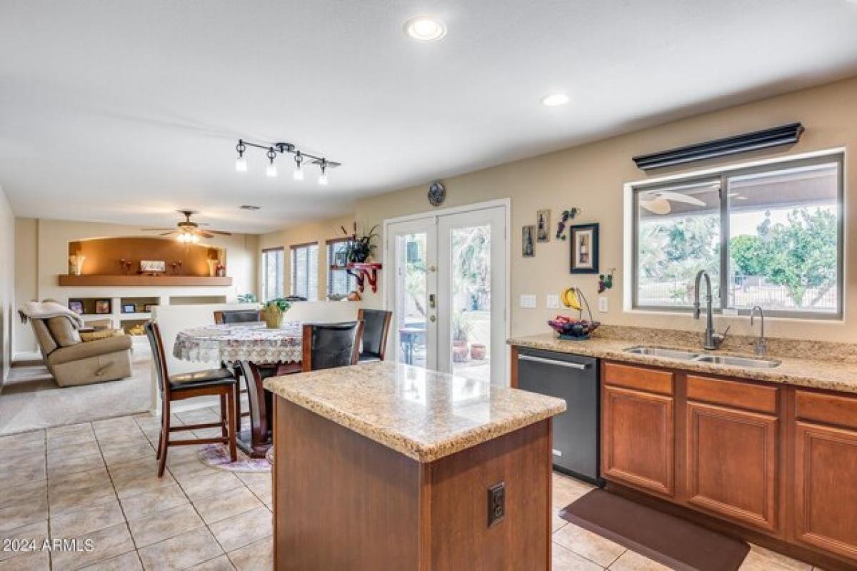 Picture of Home For Sale in Queen Creek, Arizona, United States