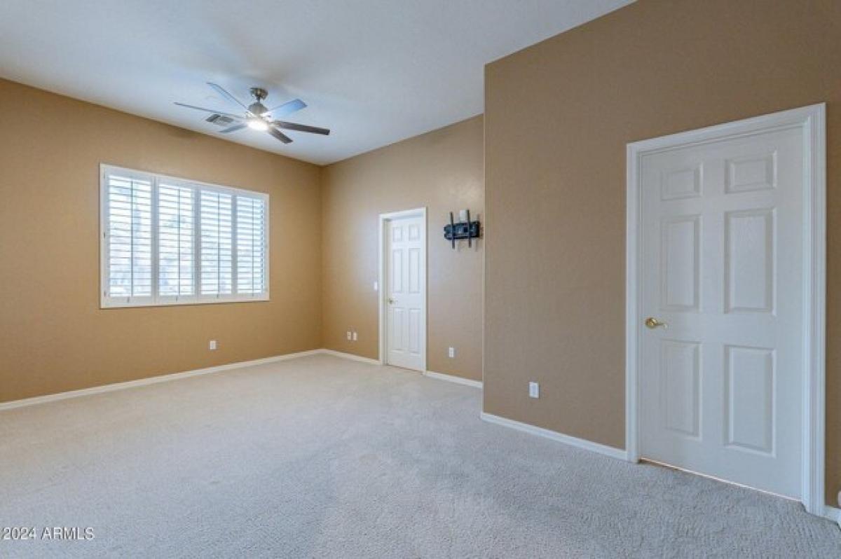 Picture of Home For Sale in Goodyear, Arizona, United States