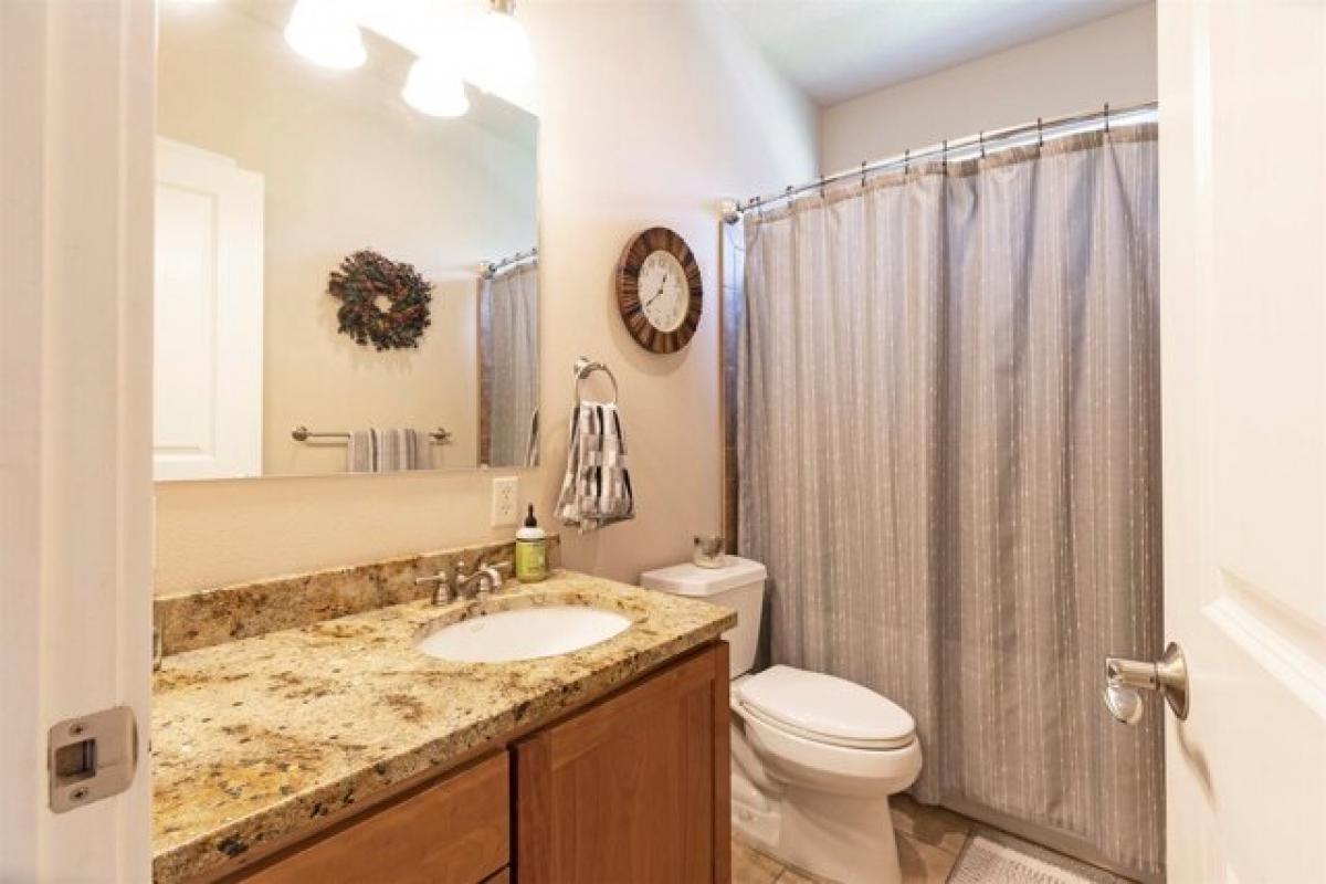 Picture of Home For Sale in Missoula, Montana, United States