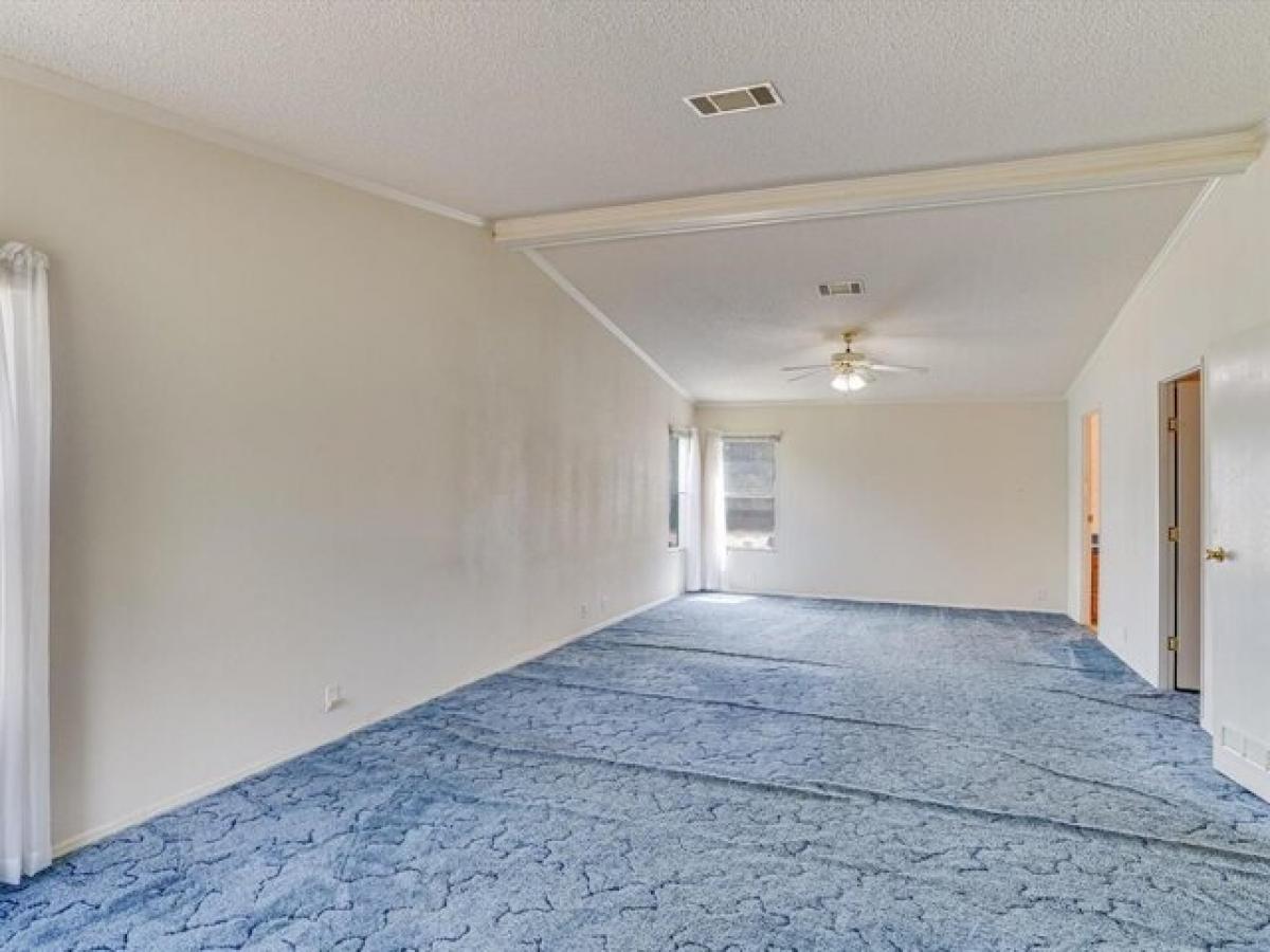 Picture of Home For Sale in San Marcos, Texas, United States