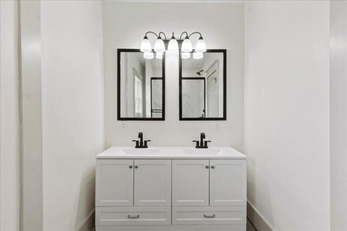 Picture of Home For Sale in Lakeview, Ohio, United States