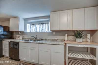 Home For Sale in Glendale, Arizona