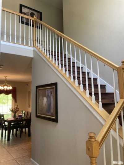 Home For Sale in Bettendorf, Iowa