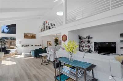 Home For Sale in Gig Harbor, Washington