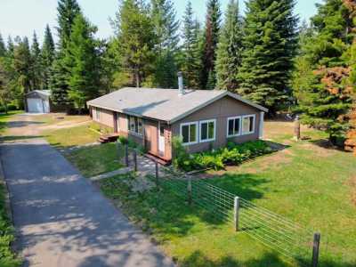 Home For Sale in Donnelly, Idaho