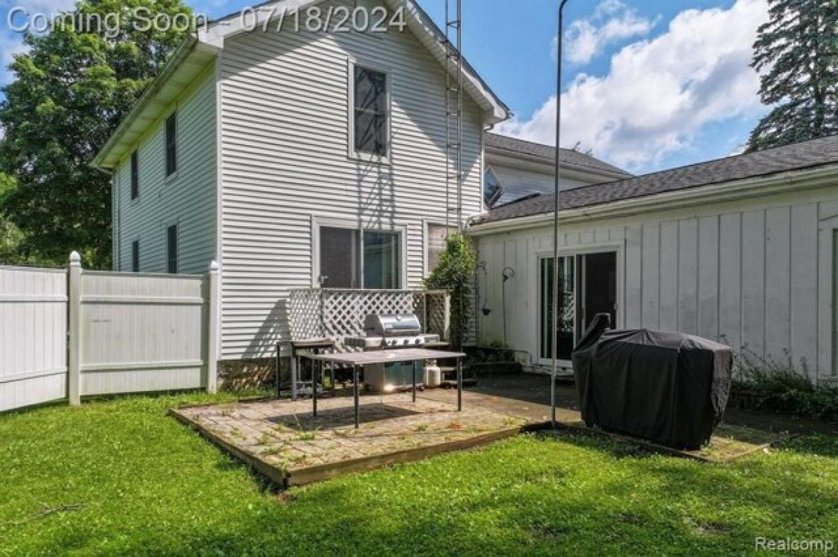 Picture of Home For Sale in Burton, Michigan, United States