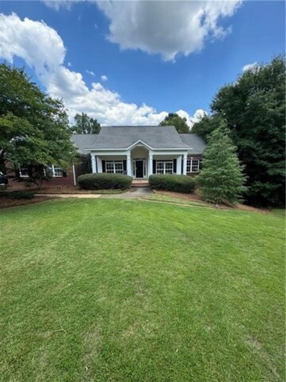 Picture of Home For Sale in Auburn, Alabama, United States