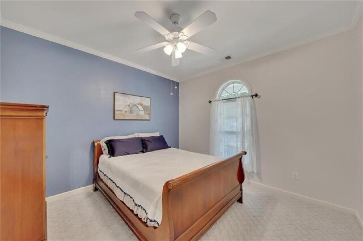 Picture of Home For Sale in Canton, Georgia, United States