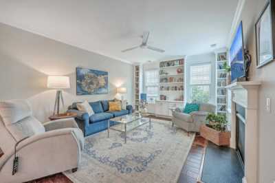 Home For Sale in Johns Island, South Carolina