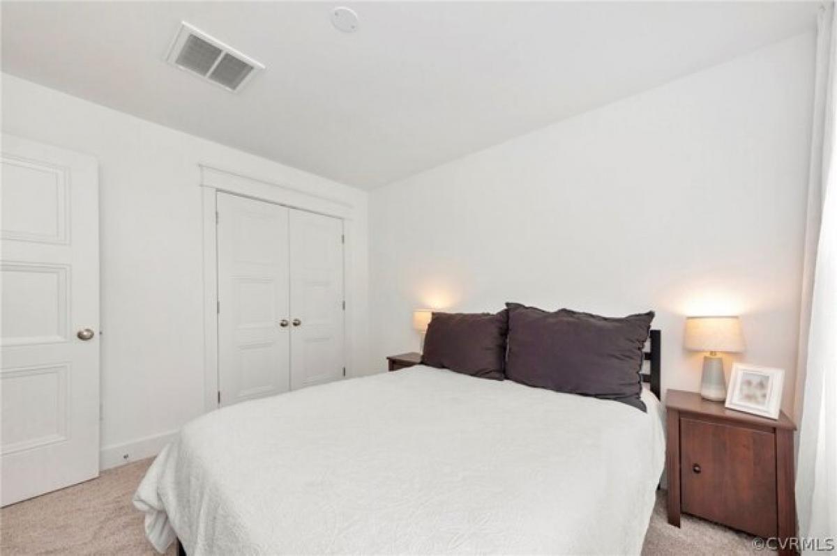 Picture of Home For Sale in Glen Allen, Virginia, United States