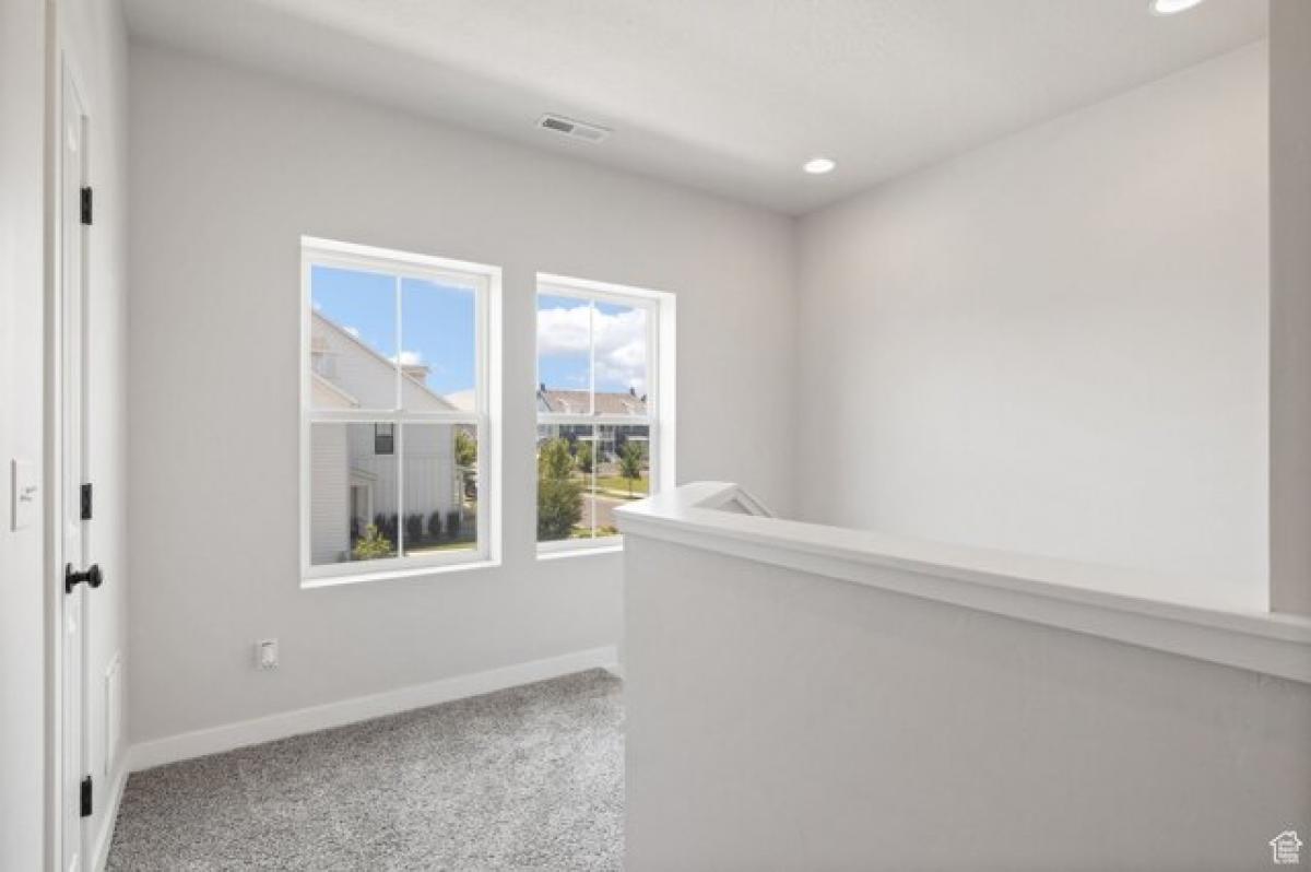 Picture of Home For Sale in South Jordan, Utah, United States