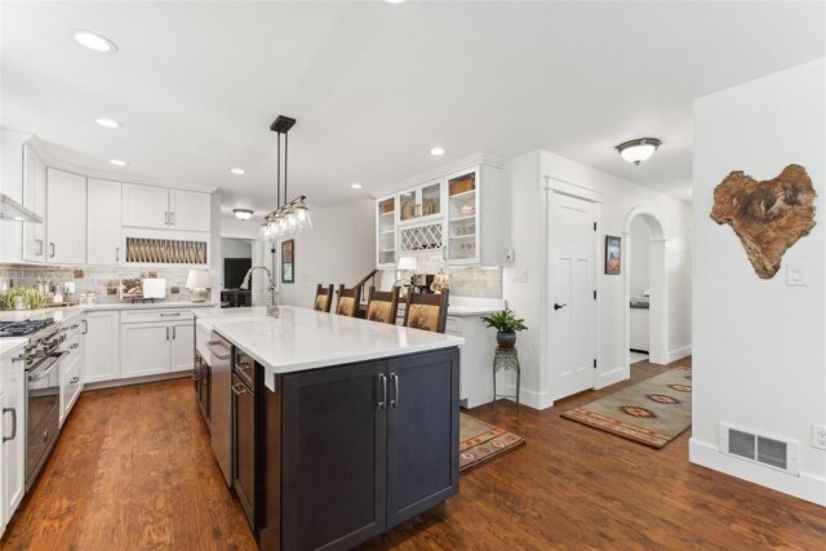 Picture of Home For Sale in Kalispell, Montana, United States