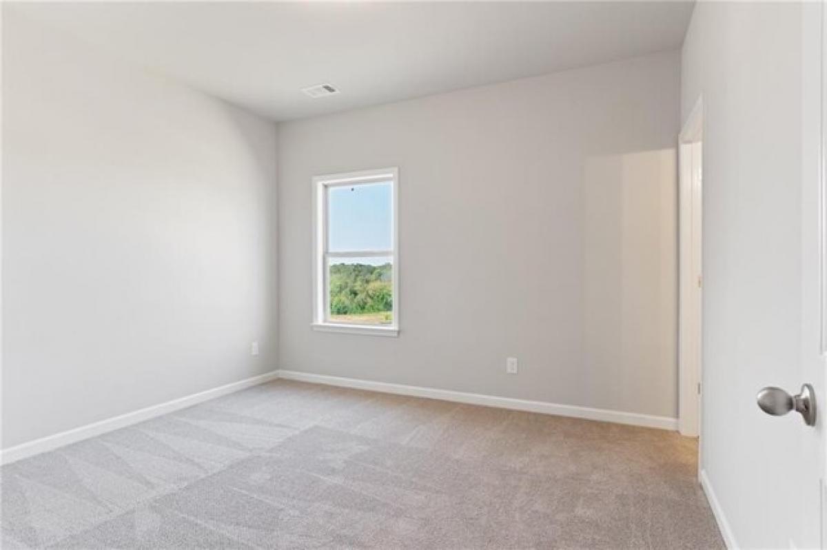 Picture of Home For Sale in Auburn, Georgia, United States