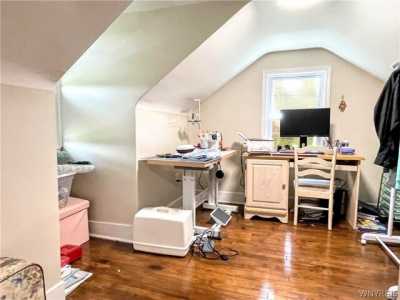 Home For Sale in Niagara Falls, New York