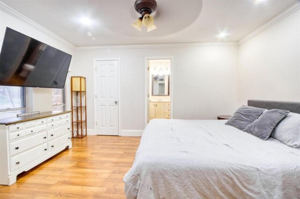 Picture of Home For Sale in Lewisville, Texas, United States